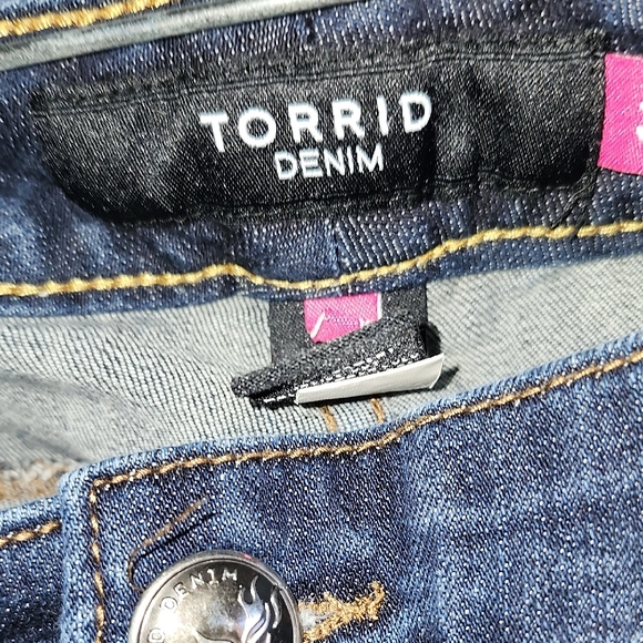 Torrid Medium Blue Straight Leg Jeans - Picture 2 of 5